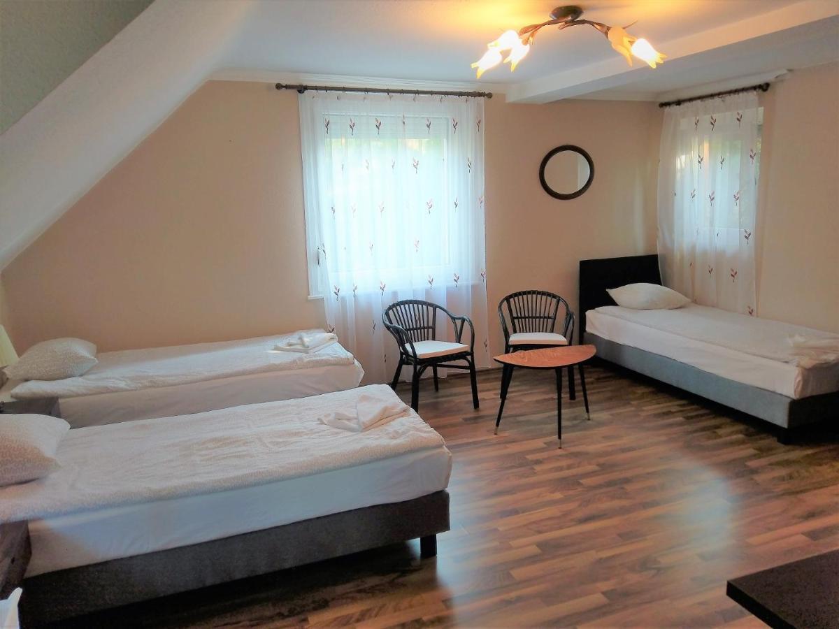 Kikelet Villa 多瑙凯西 外观 照片