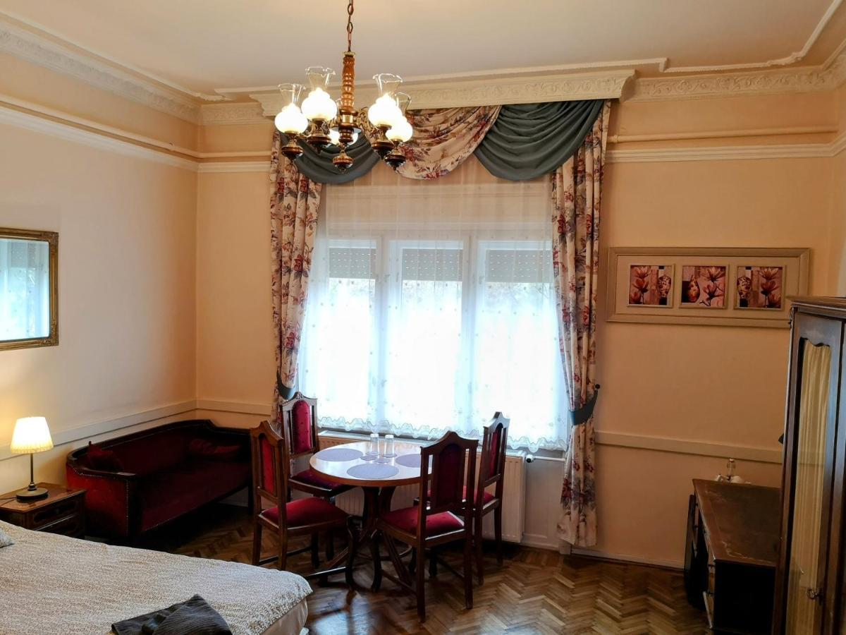 Kikelet Villa 多瑙凯西 外观 照片